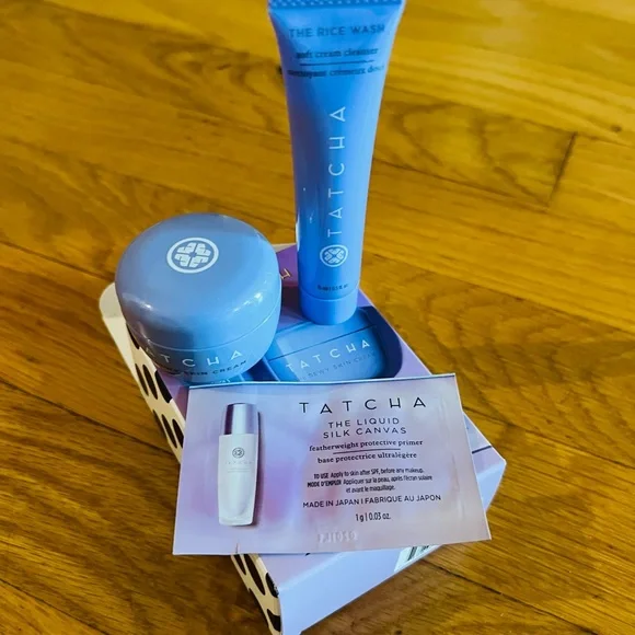 Tatcha Beauty Gift Set - Picture 6 of 9